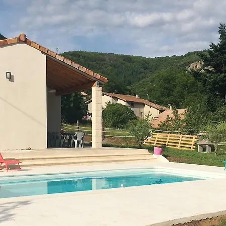 Modern In With Swimming Pool * Thueyts