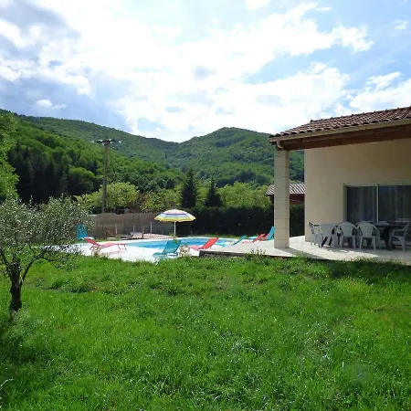 Modern In With Swimming Pool *